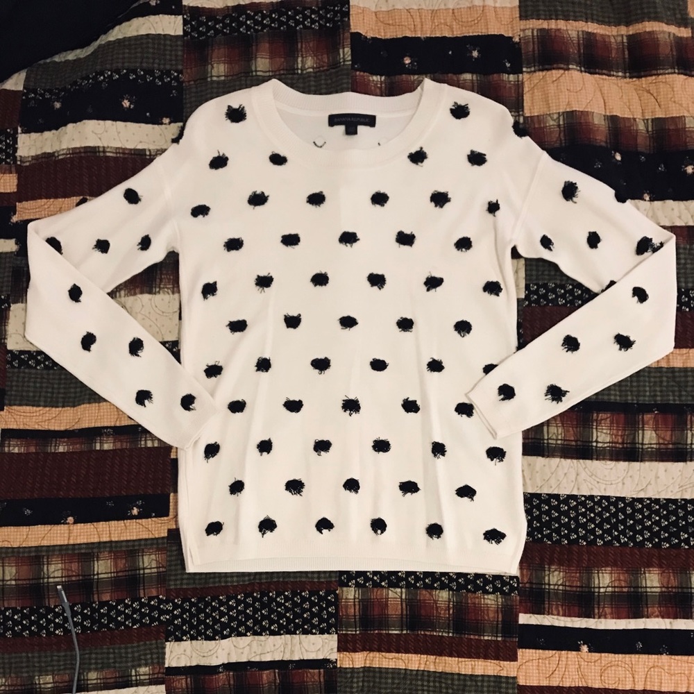 XX SOLD XX  Banana Republic Sweater